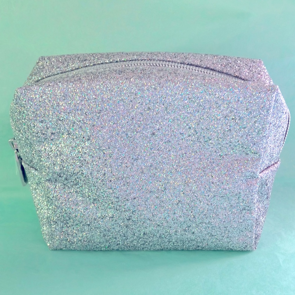 🩷 ULTA SILVER GLITTER MAKE- UP  BAG NEW